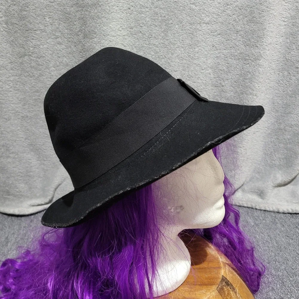 Vintage Y2K Banana Republic 100% wool black hat felted bow‎ detail goth chic